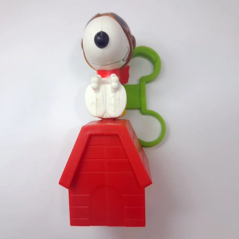 McDonalds Happy Meal Toy Snoopy Flying Ace Red Baron Dog House Peanuts 2018 clip